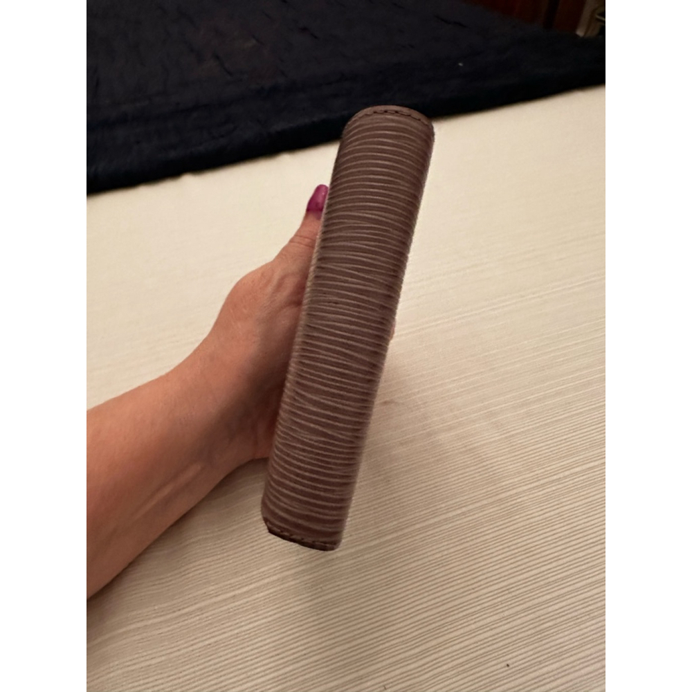 Louis Vuitton Lavender Epi Leather Compact Snap Wallet - Picture 14 of 14
